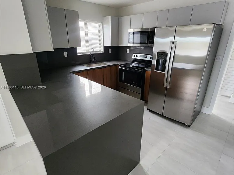 1171 NW 66th St #1173 — Photo 2