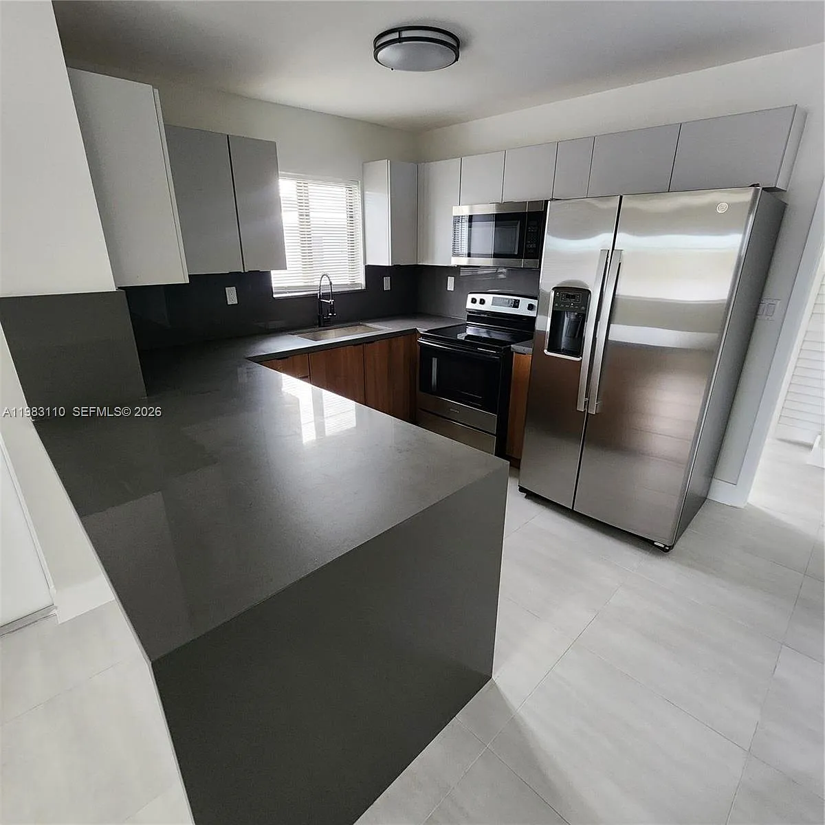 Building Photo - 1171 NW 66th St #1173