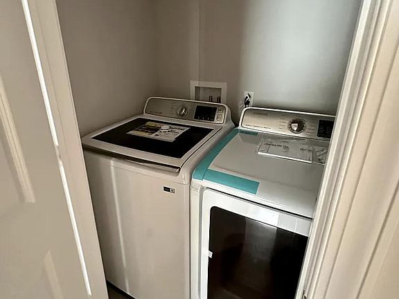 5th image of 1 Eugene St #3