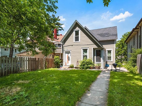 5th image of 900 Thomas Ave