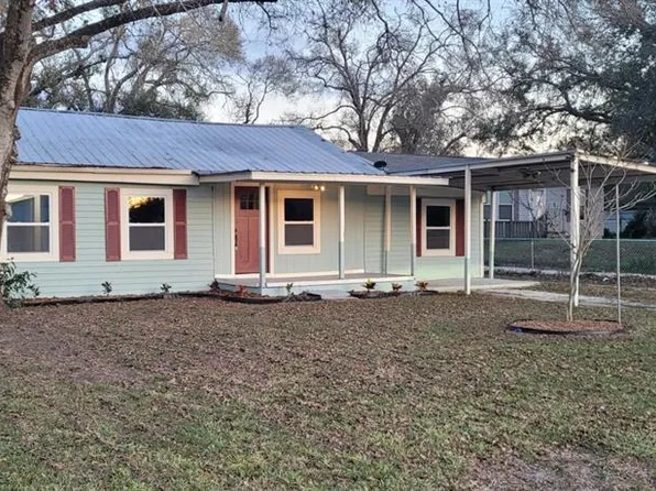 2414 S 67th St, Tampa, FL 33619