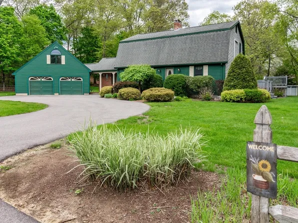 1390 Park St, Attleboro, MA 02703