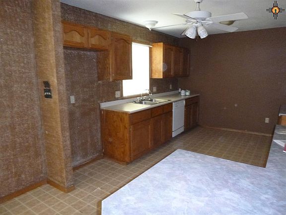 5th image of 301 Pine St