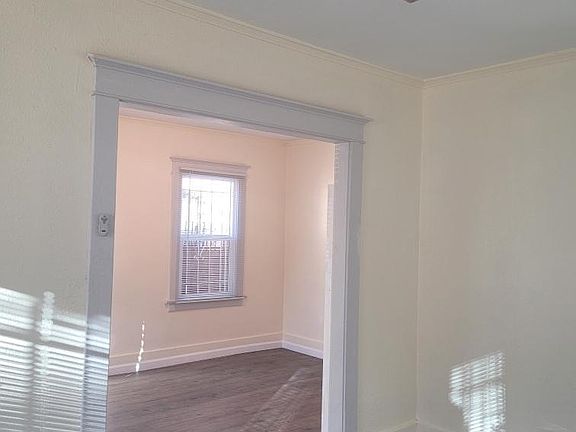 3rd image of 4108 S Hoover St