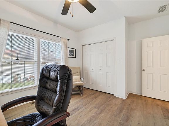 5th image of 1559 W Petal Ct