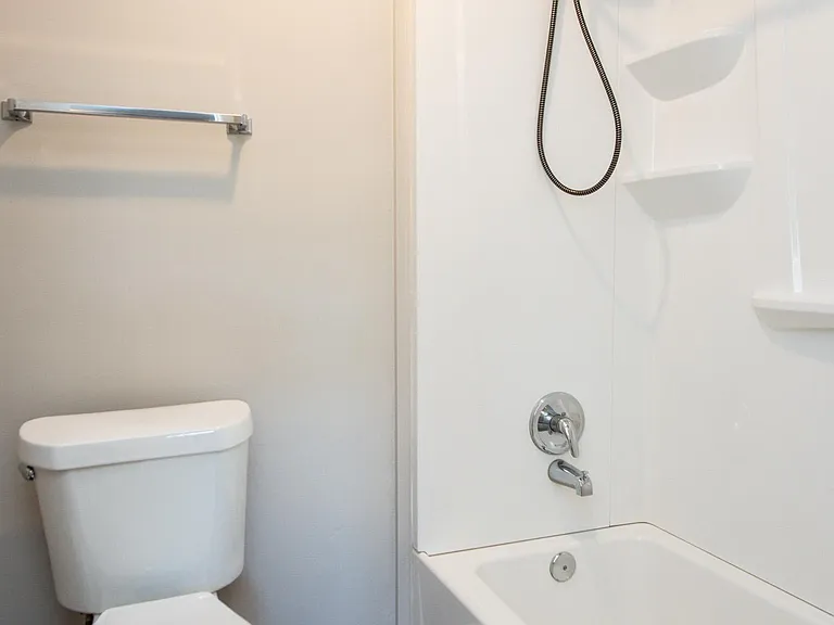 290 Appleby Dr #252 — Photo 20