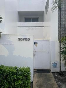 5070 Elmhurst Rd APT D, West Palm Beach, FL, 33417