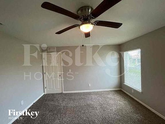 5th image of 2512 NW 19th Pl