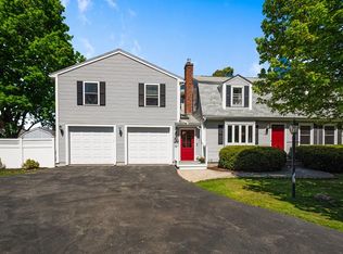 37 Newtown Rd, Acton, MA 01720