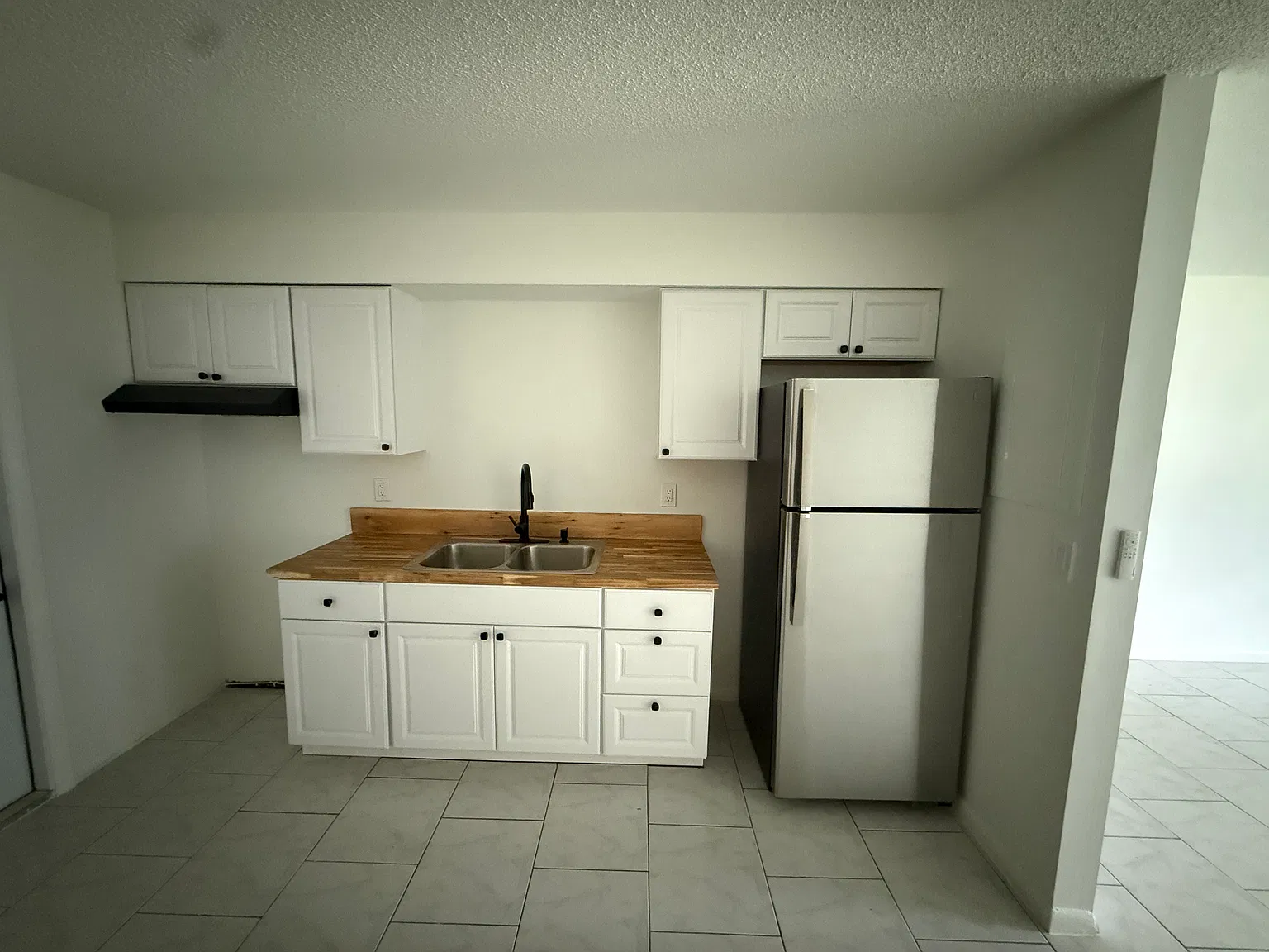 2 bed, 850 sqft, $1,550 — Photo 3