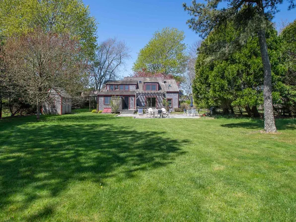 26 Somerset Ln, Nantucket, MA 02554