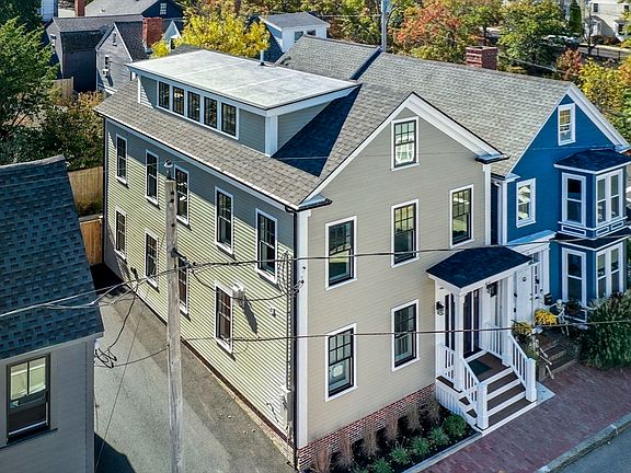 5th image of 25 Washington St