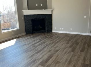 6151 S 197th Cir, Omaha, NE 68135
