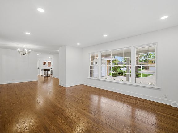5th image of 2141 Walnut St