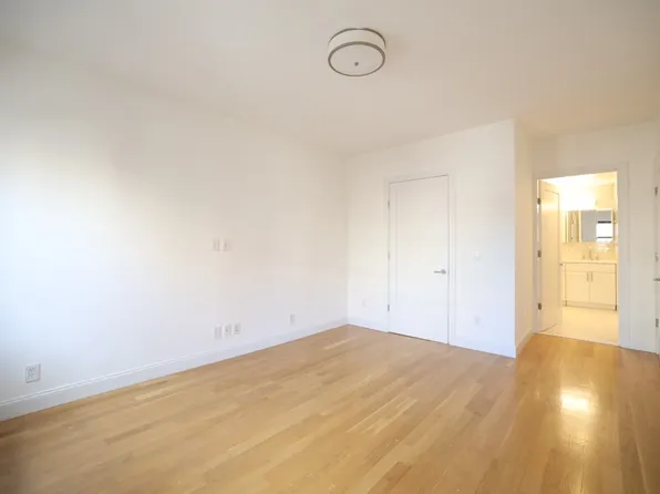 160 East 88th Street image 11 of 19