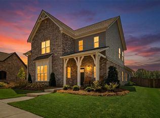 805 Clear Spring Dr, Auburn, AL 36830