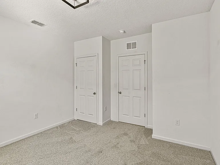 465 Sorrento Dr — Photo 21