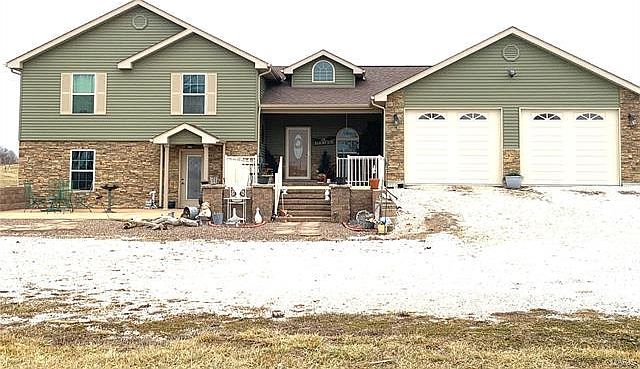1st image of 14940 Pike 314