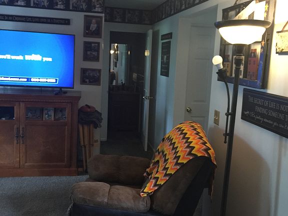 4th image of 1441 Lakewood Cir