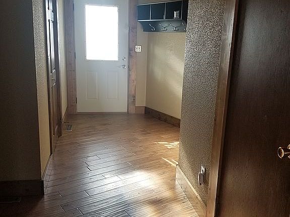 5th image of 301 Stewart Rd