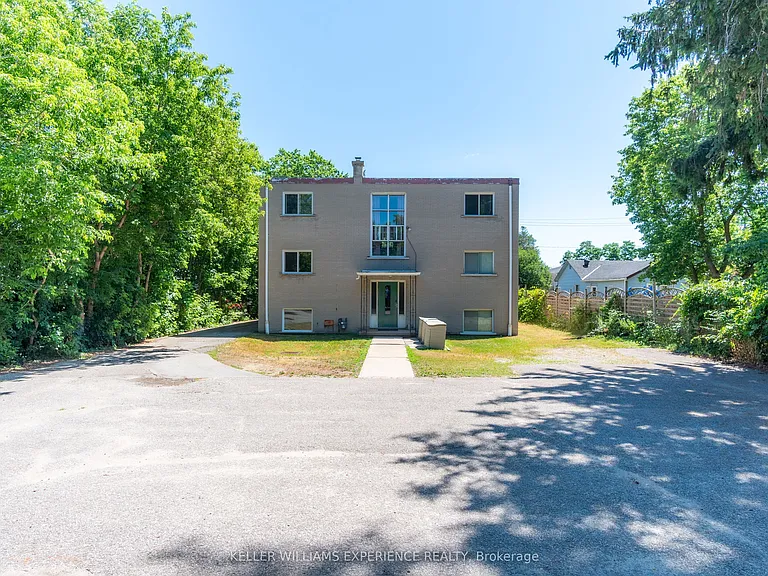 74 Sanford St #3 — Photo 11