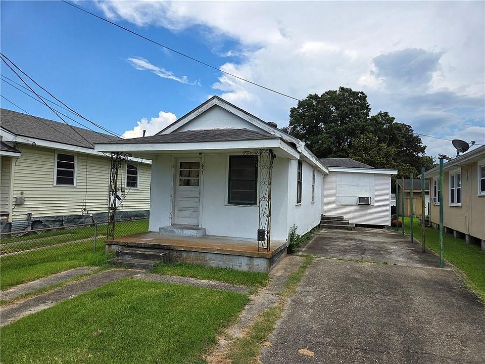 1st image of 637 Avenue C
