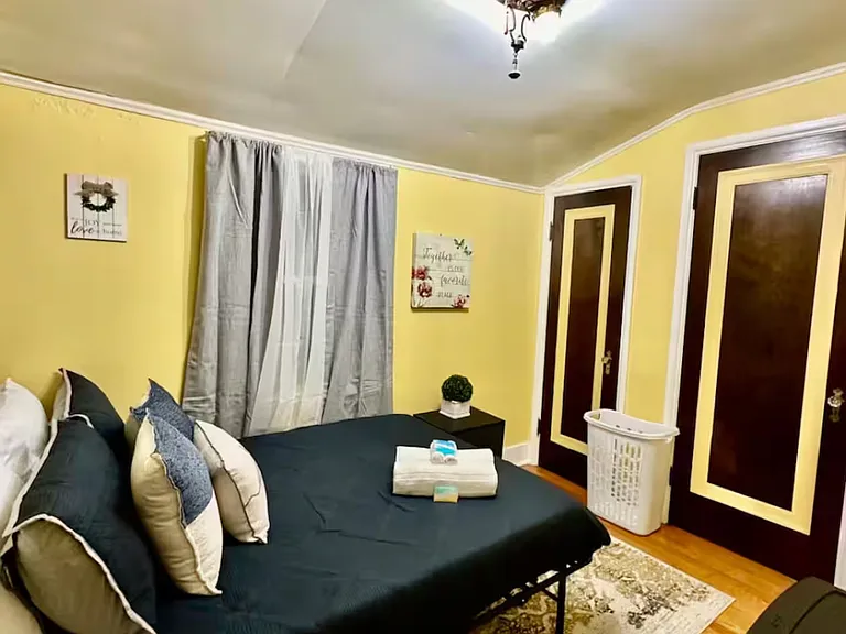 401 Oak St — Photo 11
