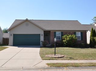 5132 Hedera Dr, Evansville, IN 47711