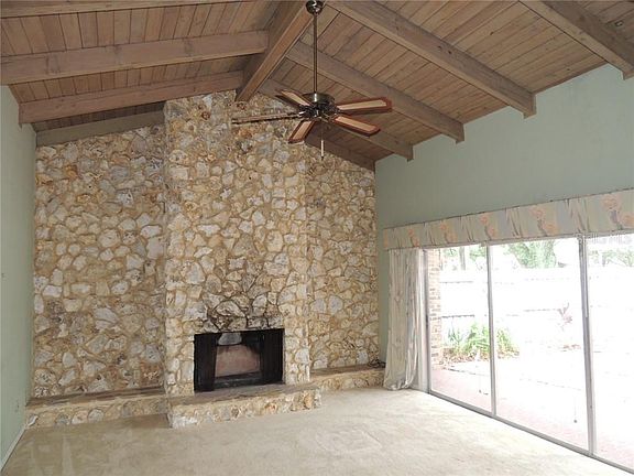 3rd image of 501 Oak Haven Dr