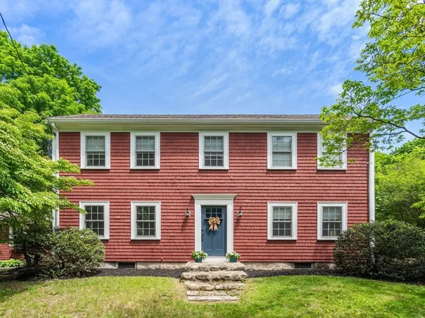 1689 High St, Westwood, MA 02090