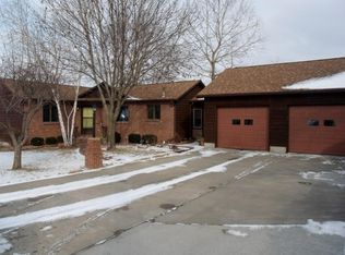 601 E Spring St, Highland, KS 66035