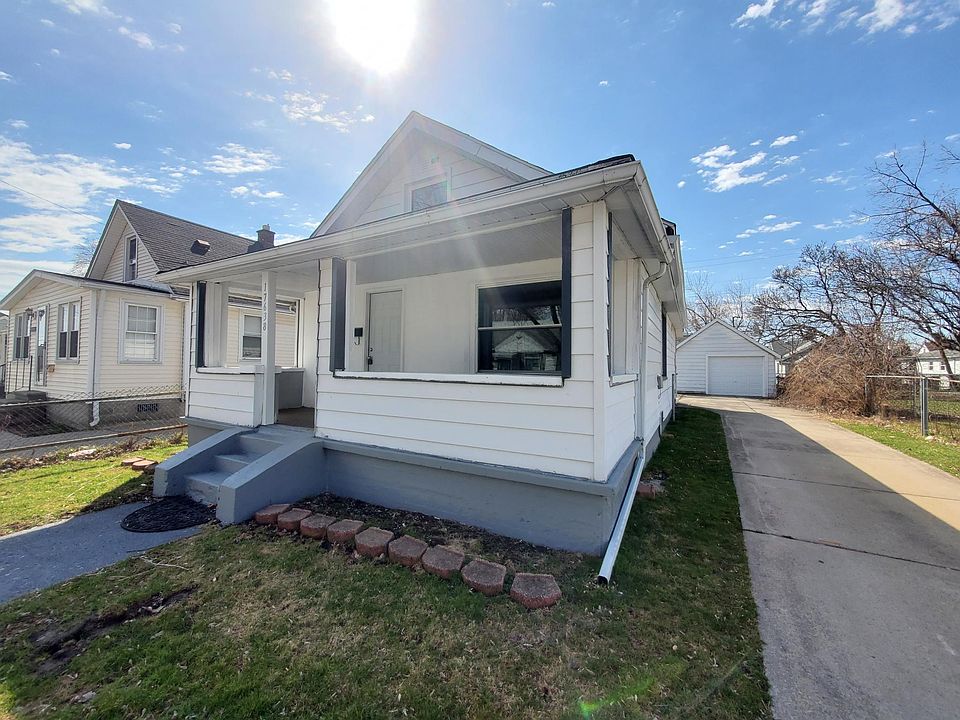 1st image of 17638 Ivanhoe St