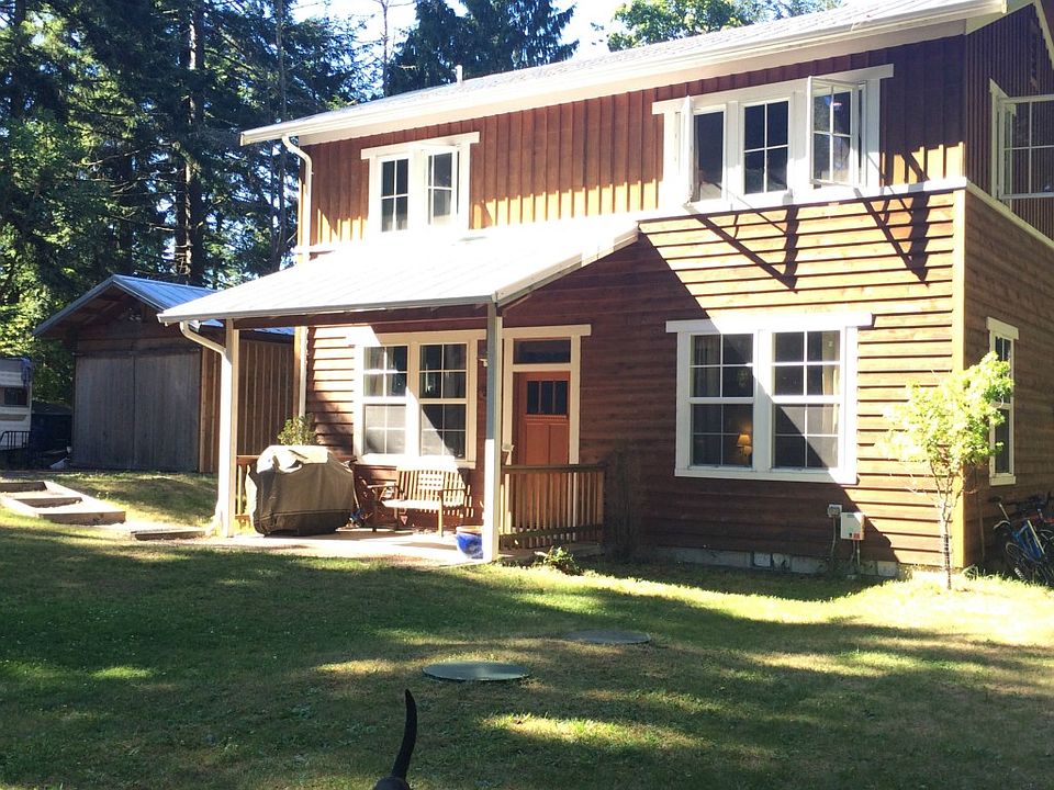 1st image of 64 Loganberry Ln