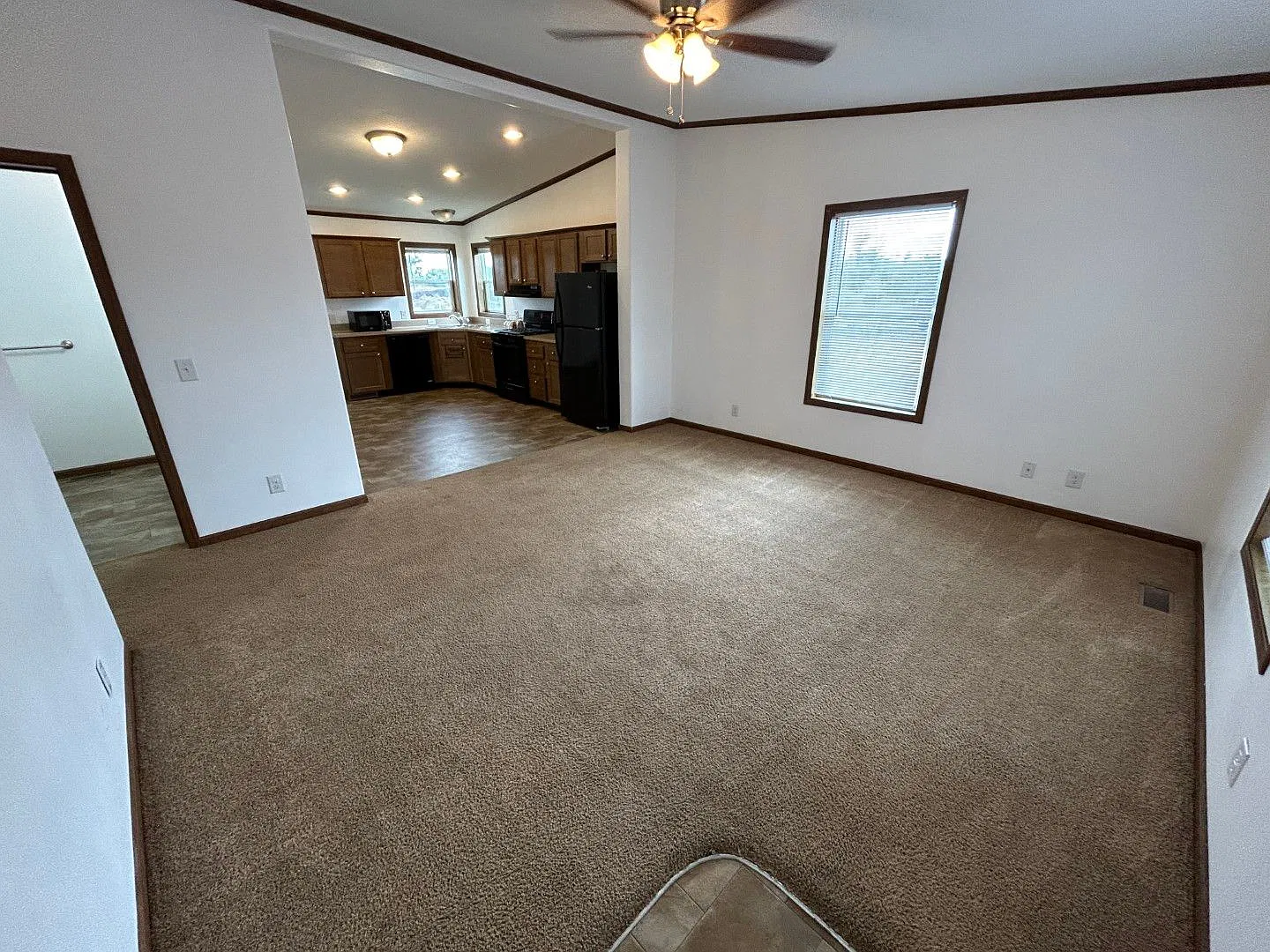 220 Riverwood Dr. — Photo 4
