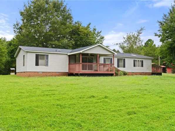3555 Williams Dairy Rd, Liberty, NC 27298
