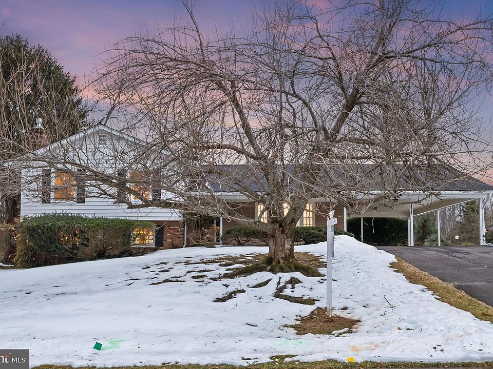 1st image of 6627 Kennedy Ln