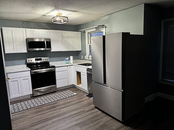 3rd image of 2409-12 Horton Blvd SW