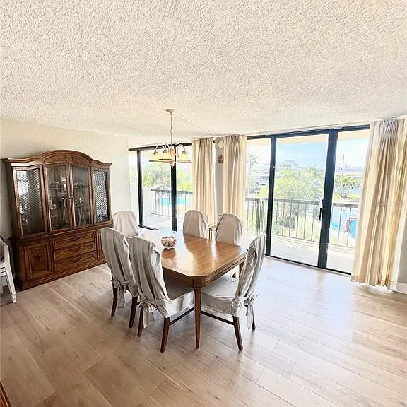 400 Island Way #206 — Photo 19