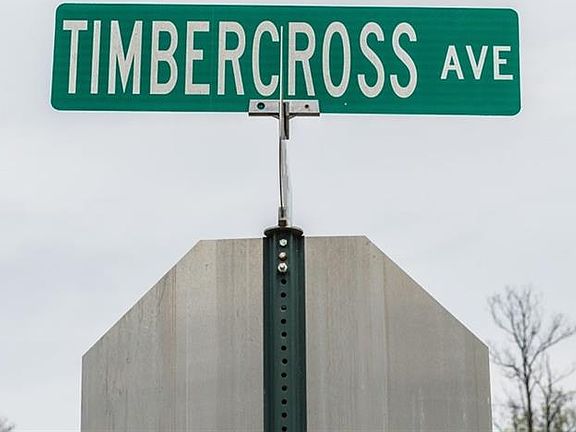 3rd image of 7487 Timbercross Ave