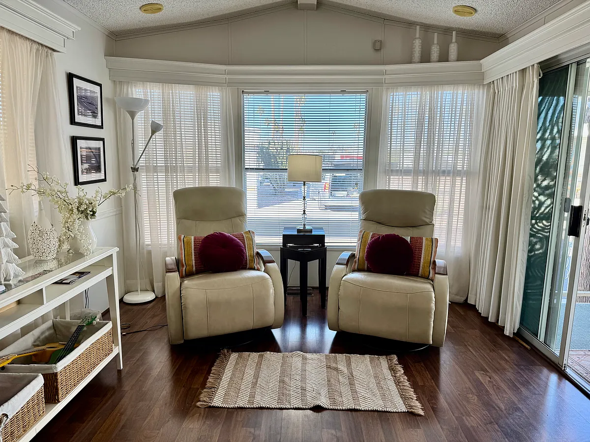 Living area with motorized recliners - 3020 E Main St