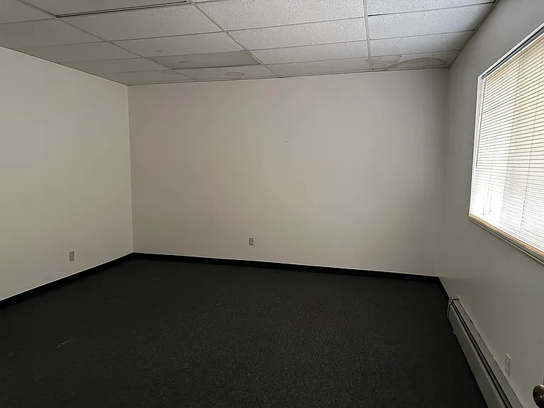 205 S Willow St #1 — Photo 14