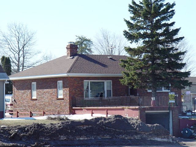 2nd image of 862 Palms Ave