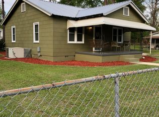 428 Broad St SW, Poulan, GA 31781