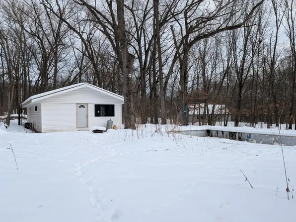 1408 Cherry Ln, Niles, MI 49120