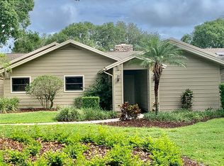 1109 Royal Troon Ct, Tarpon Springs, FL 34688