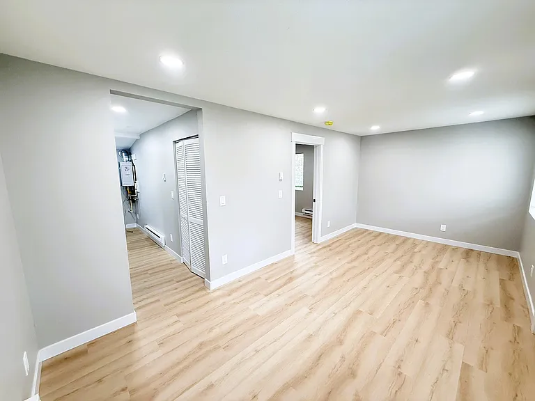 14402 Washington Ave SW #9 — Photo 13
