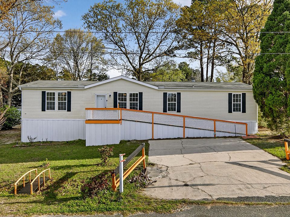 1st image of 106 Minnie Ct