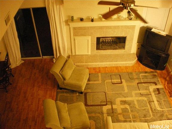 5th image of 1366 Crestwood Ave