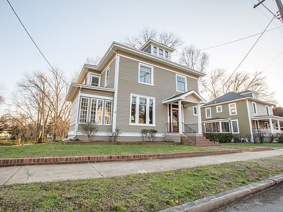 2nd image of 305 Battery Ave