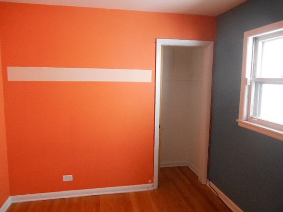 4th image of 4839 W Ainslie St